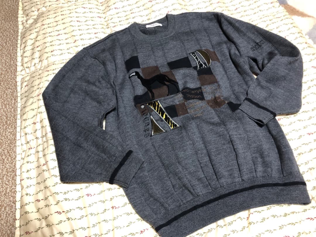 ゴルフにも アダバットセーター IV ダークグレー ベロア刺繍 Lサイズ未使用