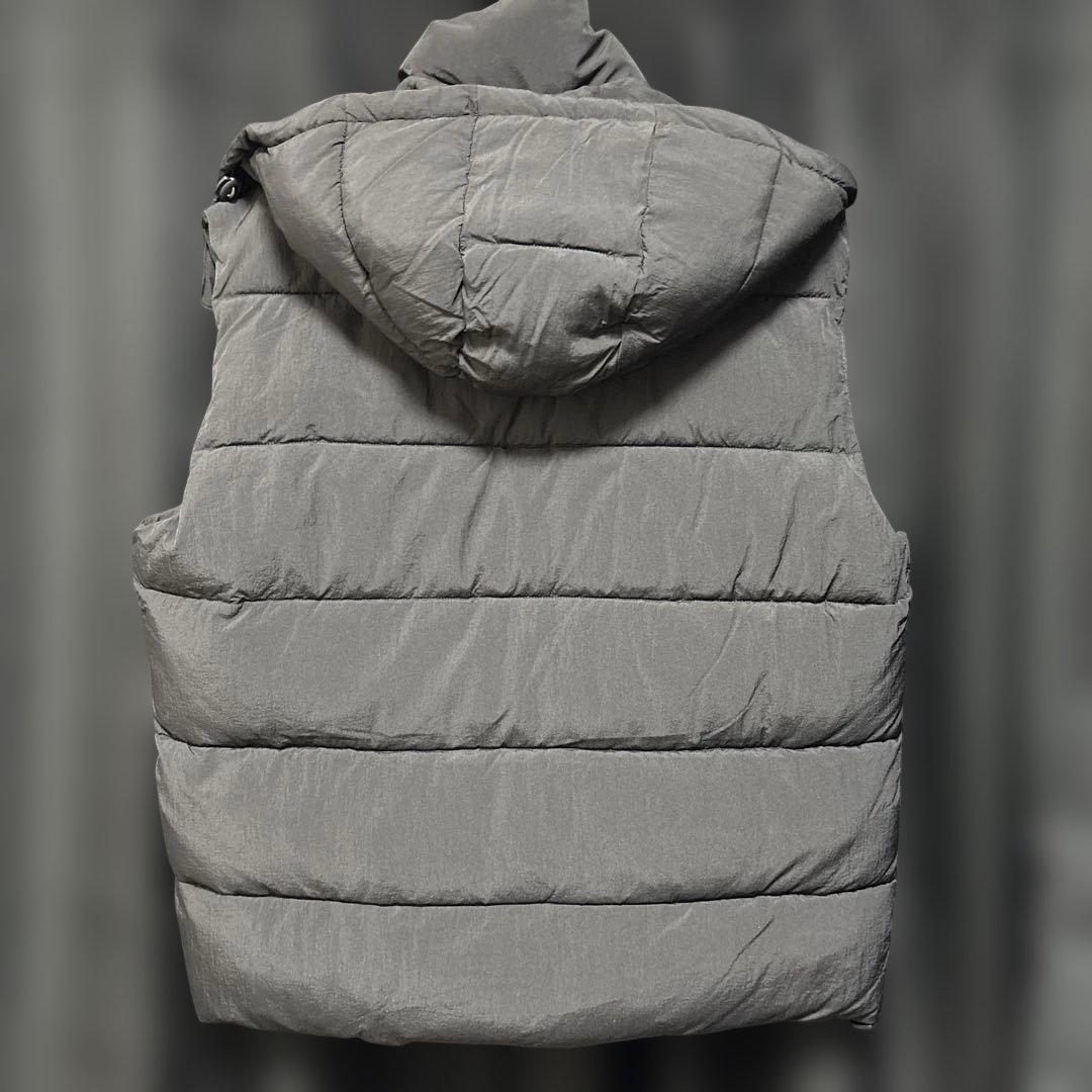 DIESEL ブラック ダウンベスト Mサイズ