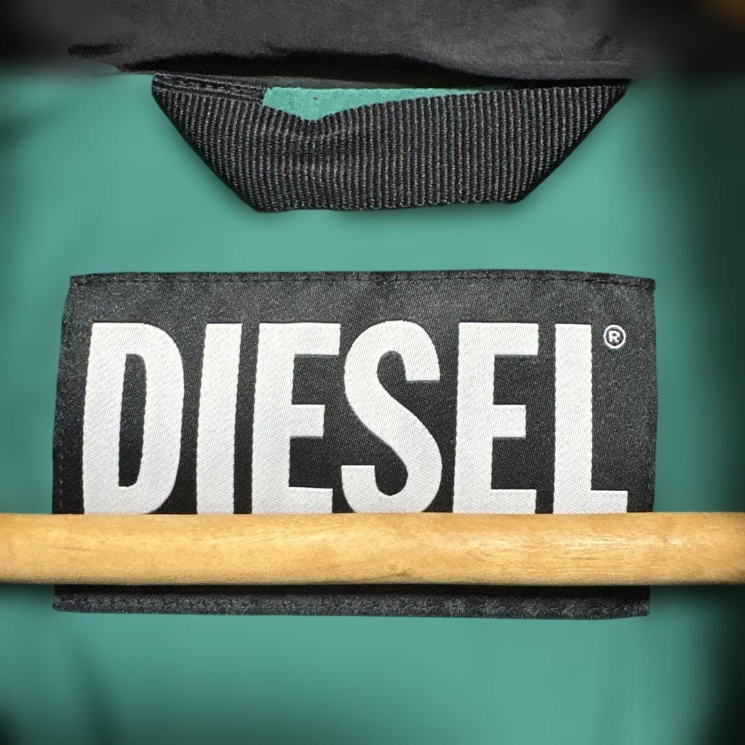 DIESEL ブラック ダウンベスト Mサイズ