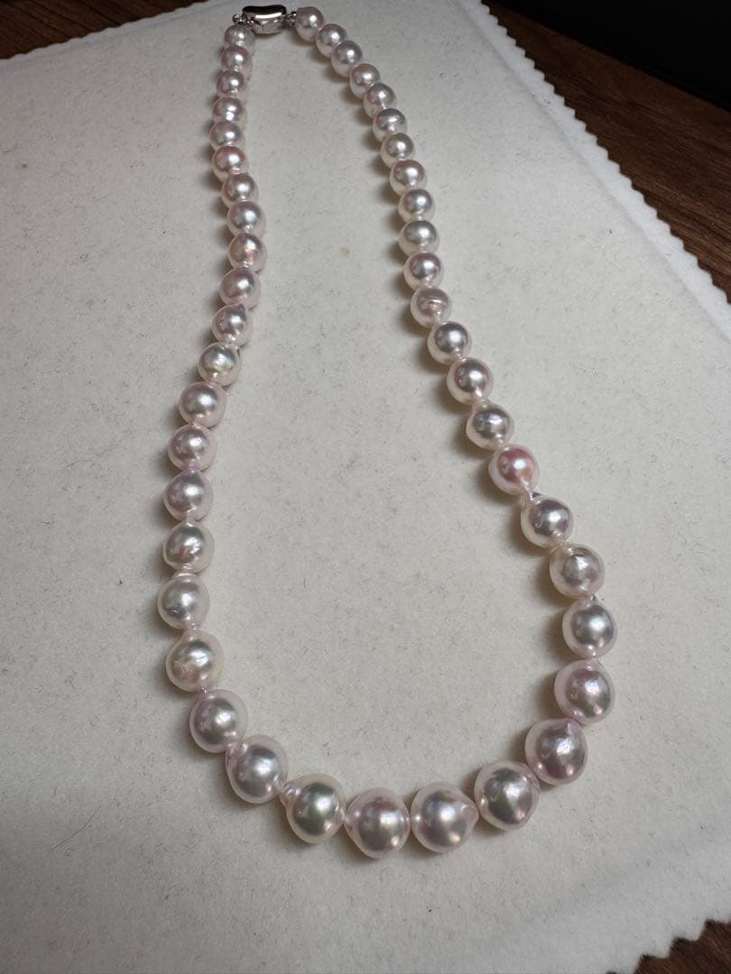 新品　てりツヤ花珠級干渉色抜群アコヤパールネックレス