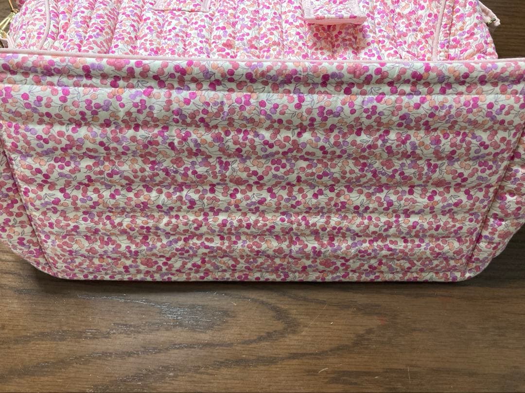 【最終】【2月5日まで】jnhearts ショルダー　キルティング　バッグ