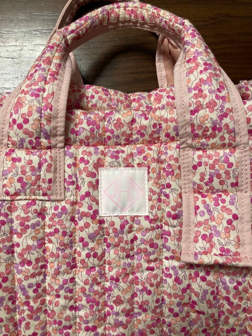 【最終】【2月5日まで】jnhearts ショルダー　キルティング　バッグ