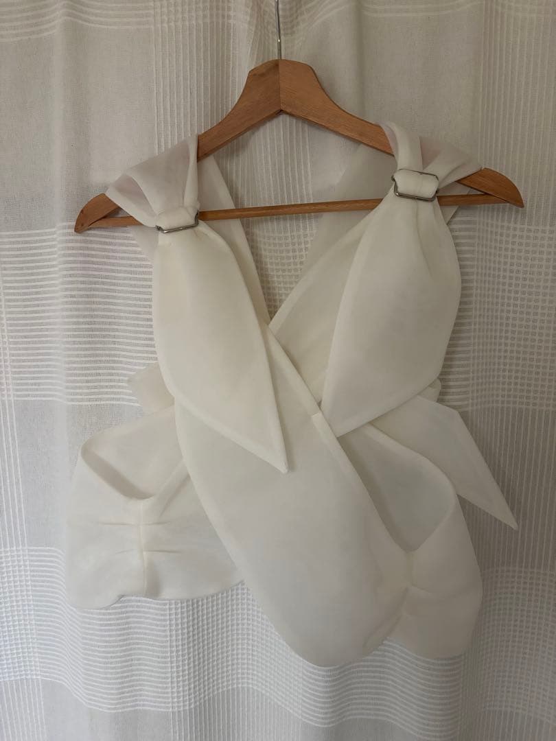 litmus her praha ハープラハ　リボン　ハーネス　白　ビスチェ