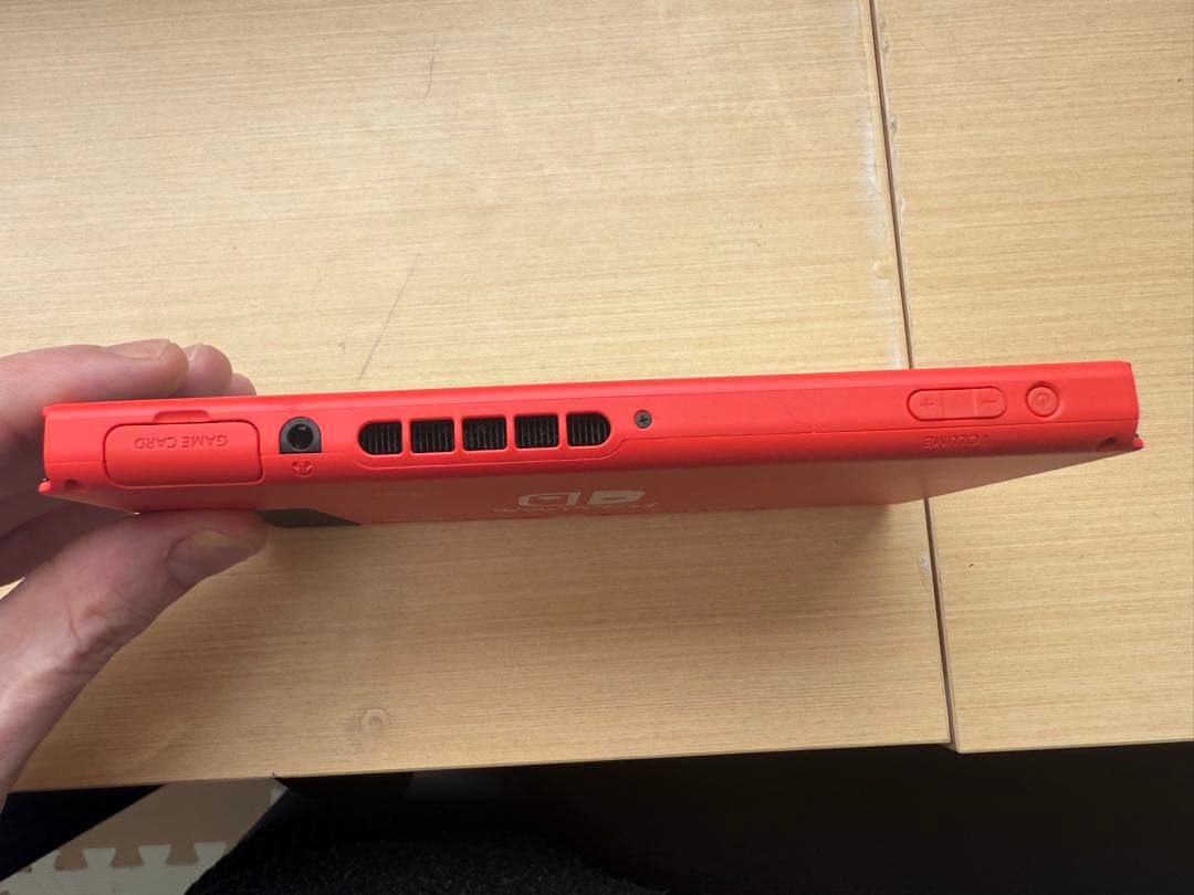 Nintendo Switch 本体 レッド