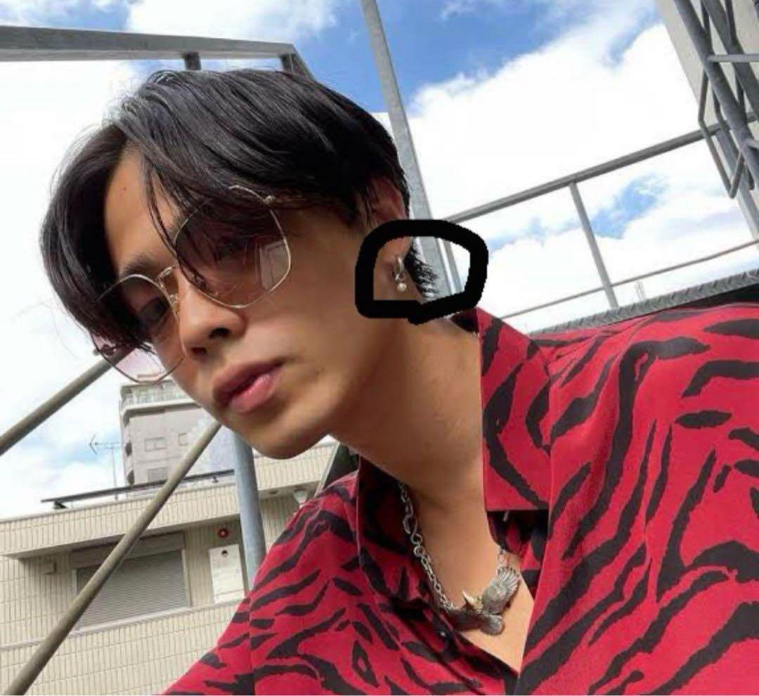 コムドットやまと 着用 スピネリキルコリン 真珠 フープピアス ロンハーマン