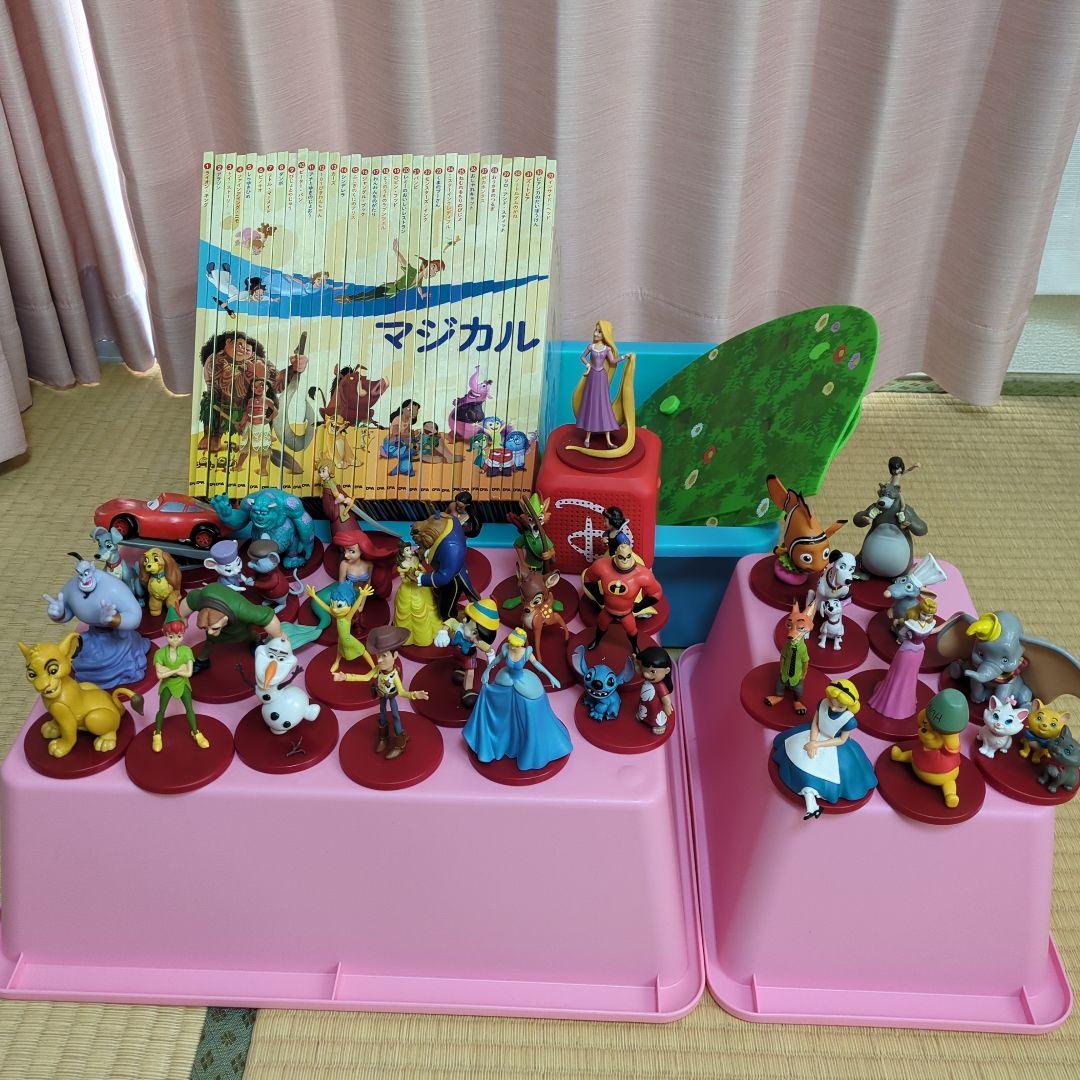 ディズニー マジカル オーディオ絵本とフィギュア33冊セット