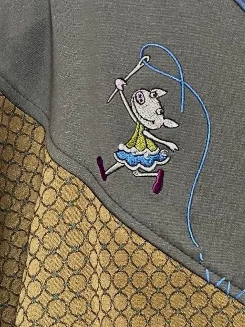 【新品タグ付き】アルベロベロ　ブタちゃん刺繍ソーイングシリーズスエットトレーナー