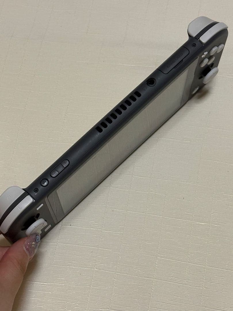 近日処分Nintendo Switch Lite グレー 本体