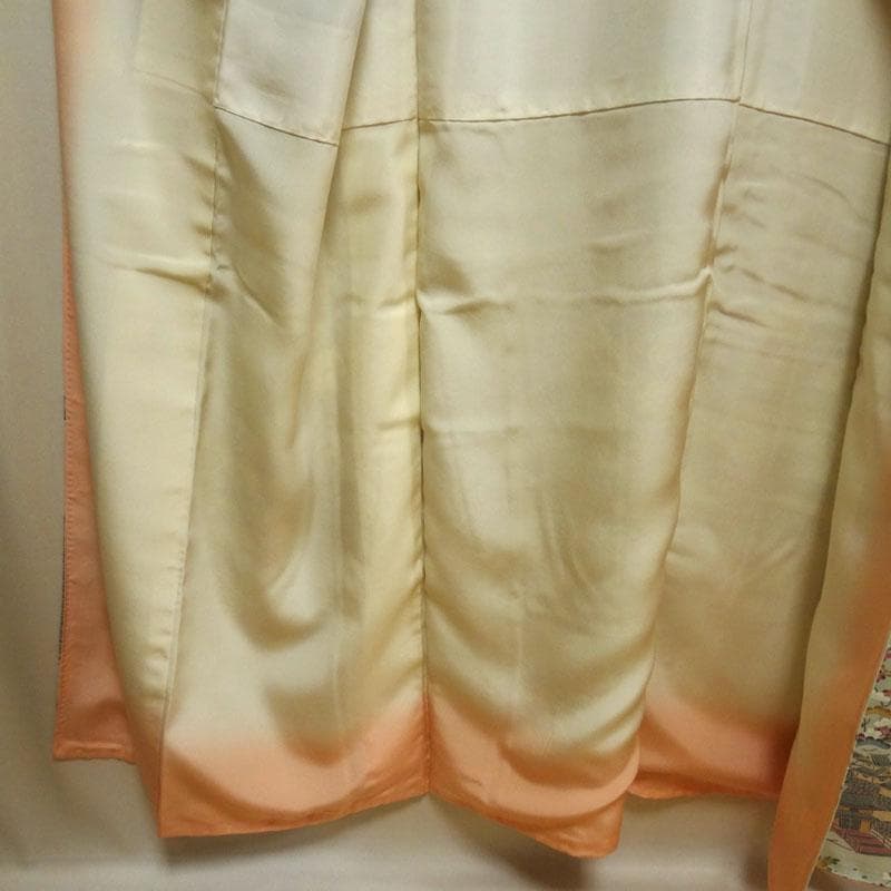 青緑色のぼかしに御所解模様　浜ちりめん　小紋