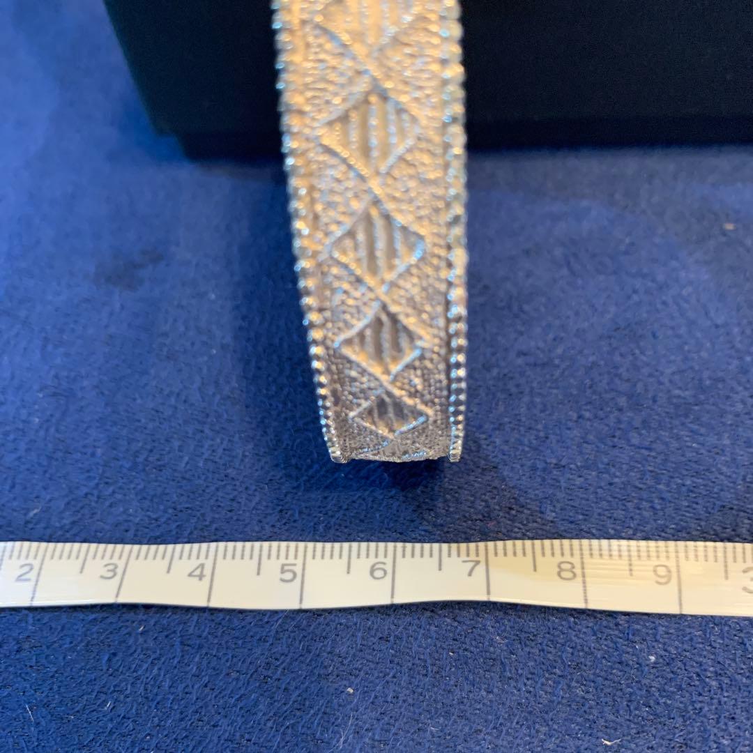 期間限定お値下げ！ＦＵＬＩＧＯＦＵＬＩＧＯＳＩＴＥＤ　シルバーバングル