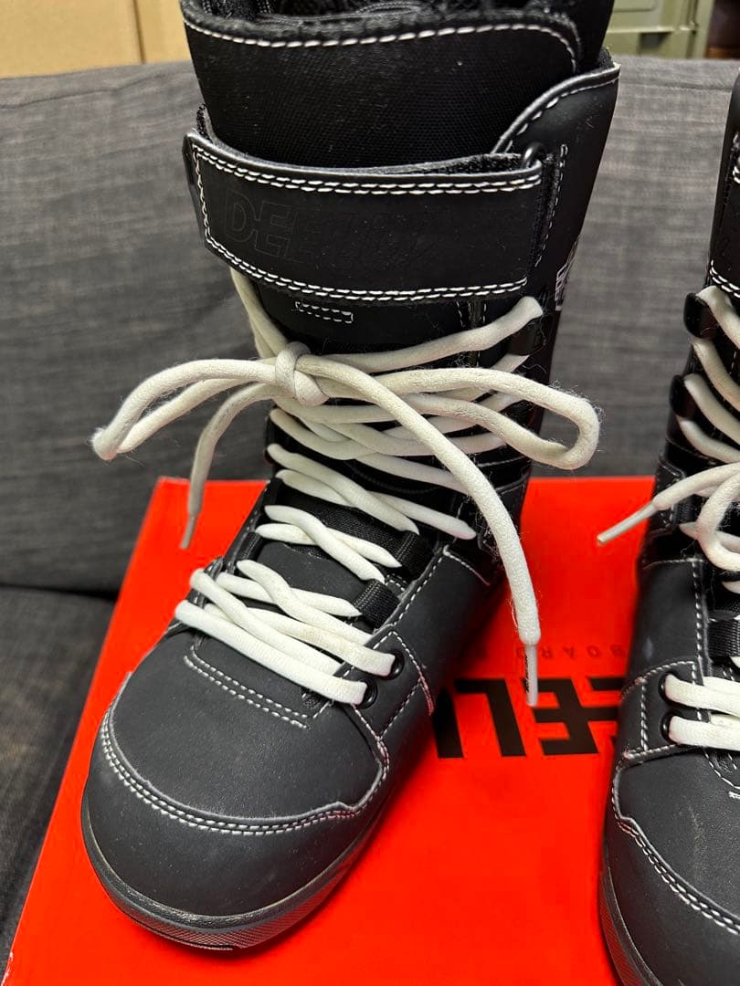 DEELUXE DNA エッセンシャルブラック 22.5