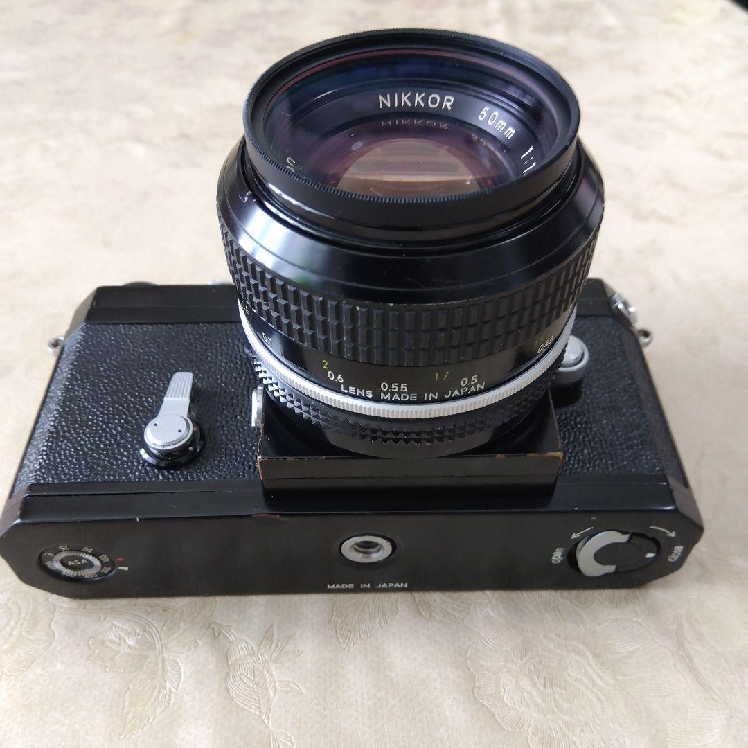 綺麗なブラックのニコンFフォトミックFTNです