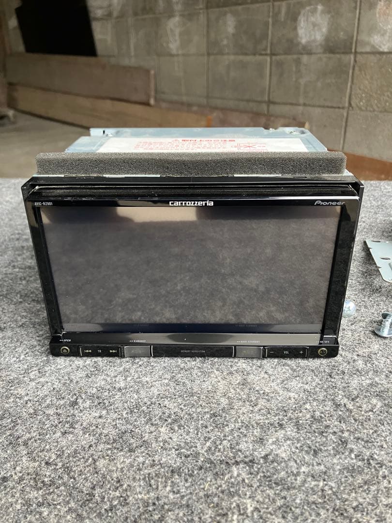 カロッツェリア ナビゲーション AVIC-RZ901 2017年ジャンク