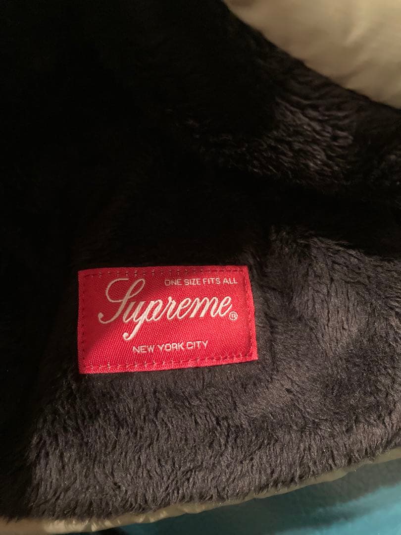 シュプリームコーデュラバファバラクラバー