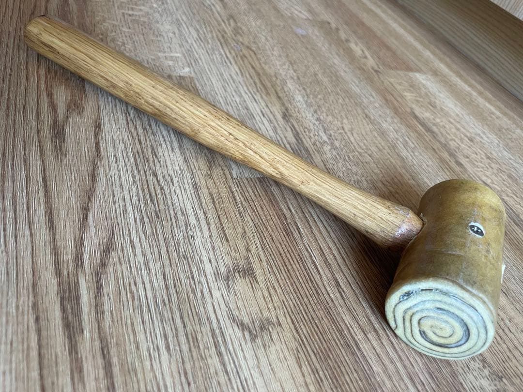 手縫いで作る革のカバン 用具 材料