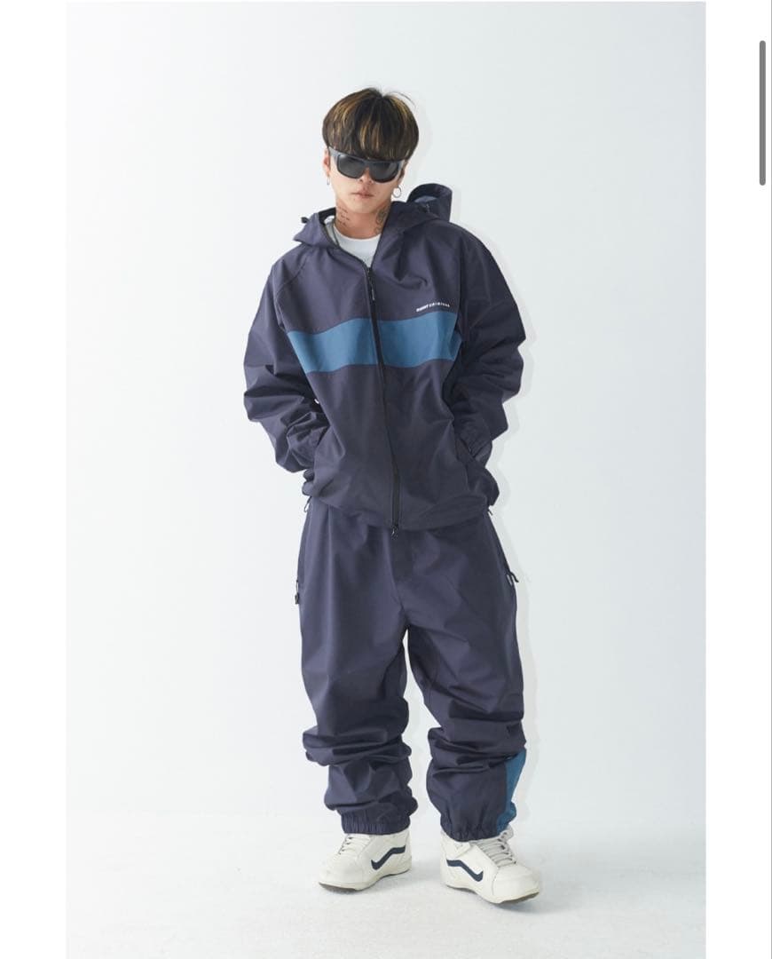 BSRABBIT ウェア上下 （上Lサイズ、下XLサイズ）