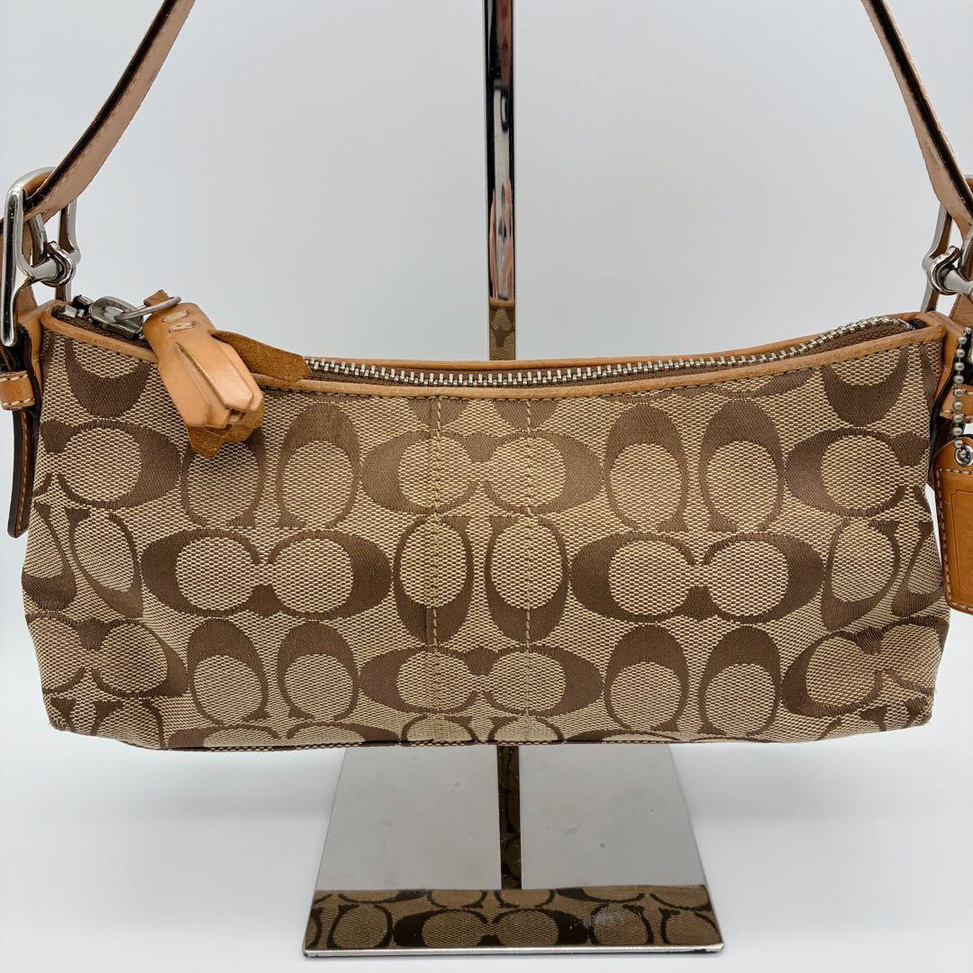 コーチ COACH ワンショルダー アクセサリーポーチ 肩掛け シグネチャー