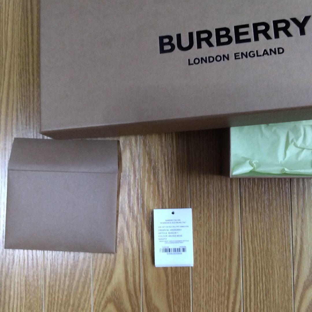 バーバリーマフラー箱つき