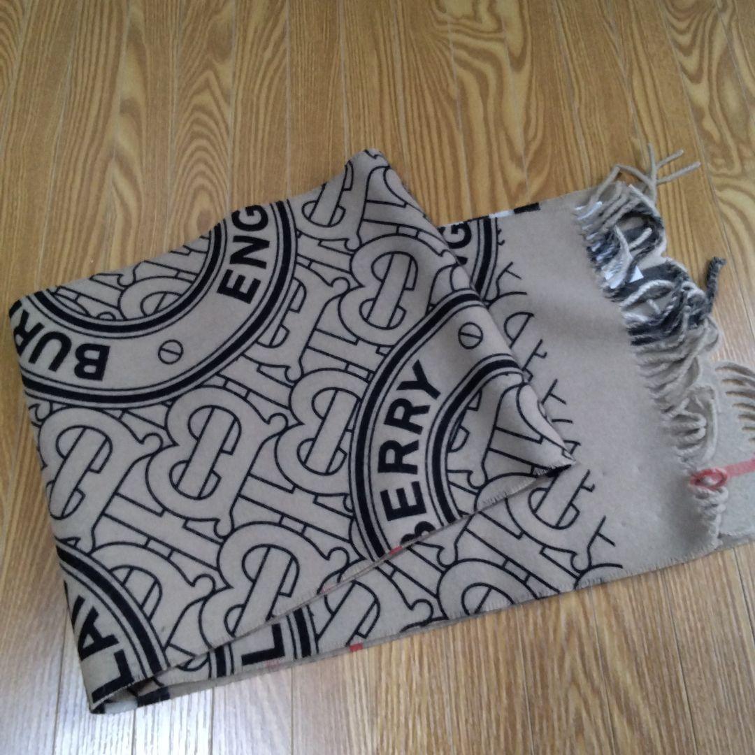 バーバリーマフラー箱つき