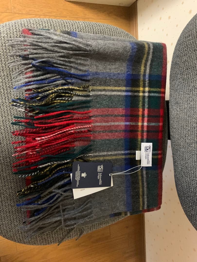 ラ*チ様 ジョンストンズ スカーフ　グレースチュワートタータンチェック 大判