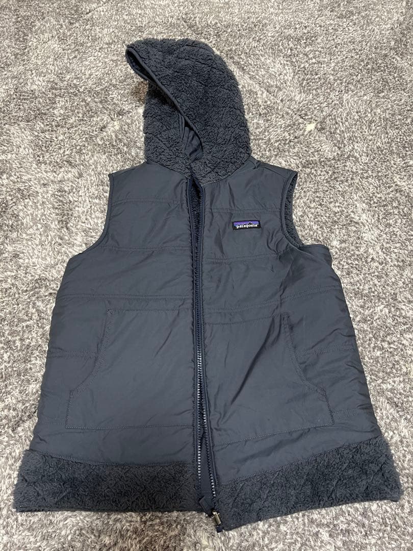 週末お値下げ中❗️パタゴニア ベスト リバーシブル　ロスガトスフーデッドベストボア