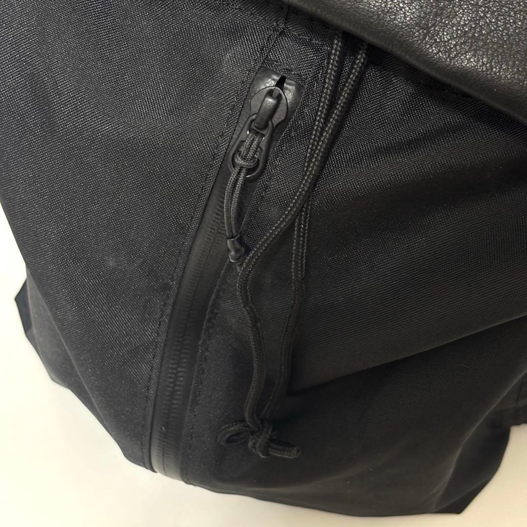 BURLAP OUTFITTER ear 撥水レザーコンビライトリュック　黒