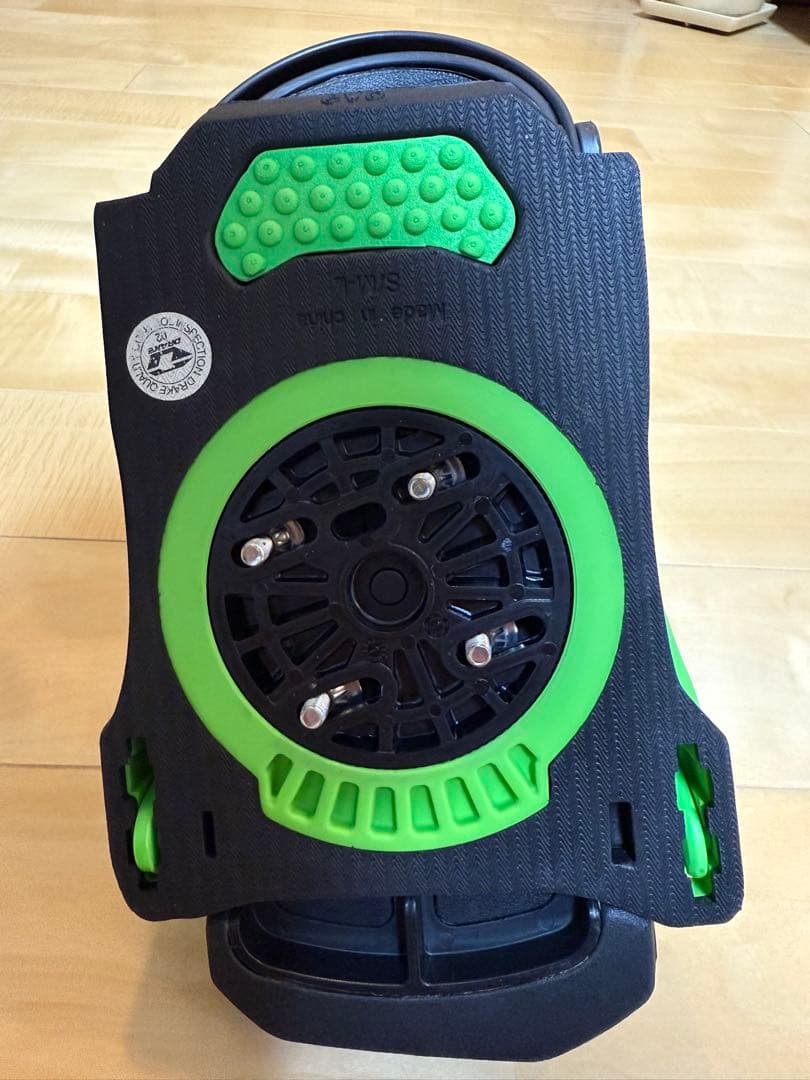 と*り様 Drake スノーボードビンディング