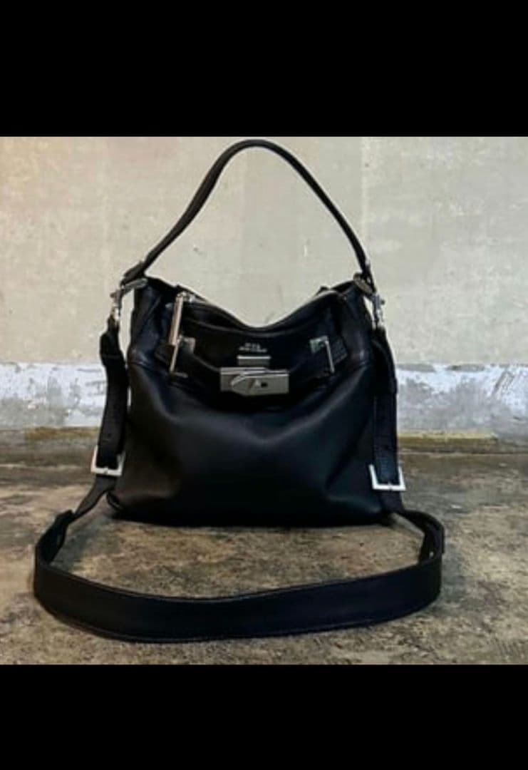 新品未使用 M.U.L.ワンハンドル 2 WAY ショルダーS　 エムユーエル