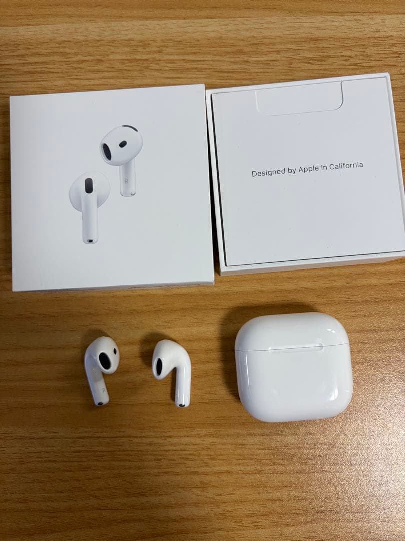 AirPods 4（ノイズキャンセリング）
