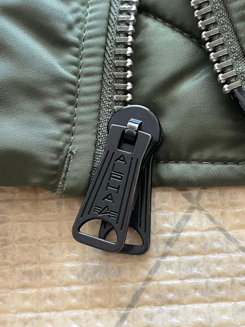 ALPHA INDUSTRIES　MA-1 フライトジャケット　MA1