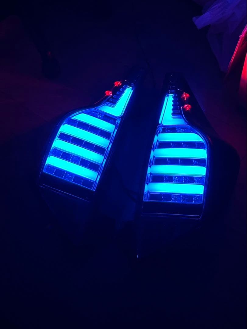 アクア　テールランプ　ワンオフ　クリスタルアイ