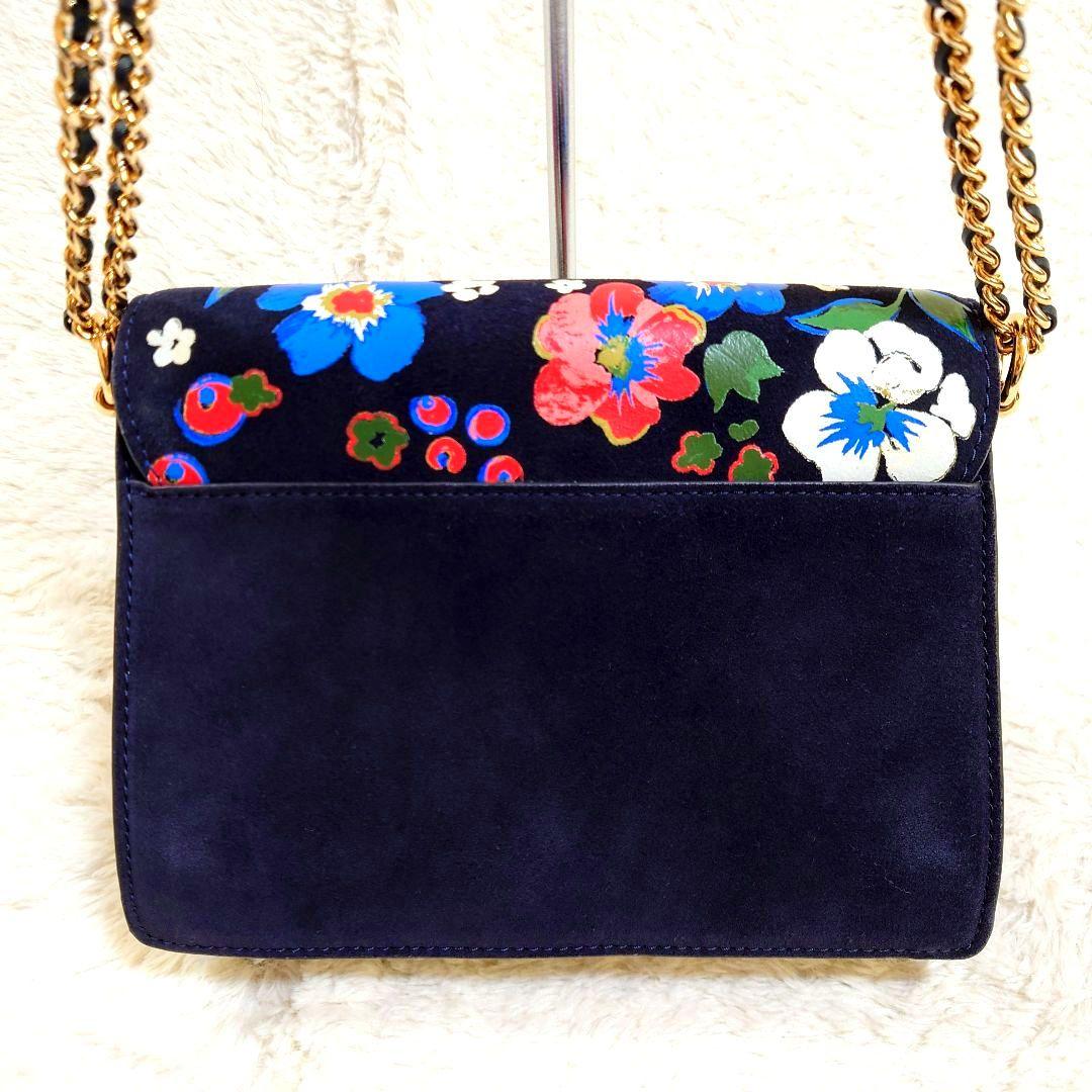 に*む様 トリーバーチ チェーンショルダーバッグ パーカー 刺繍 花柄 ネイビー