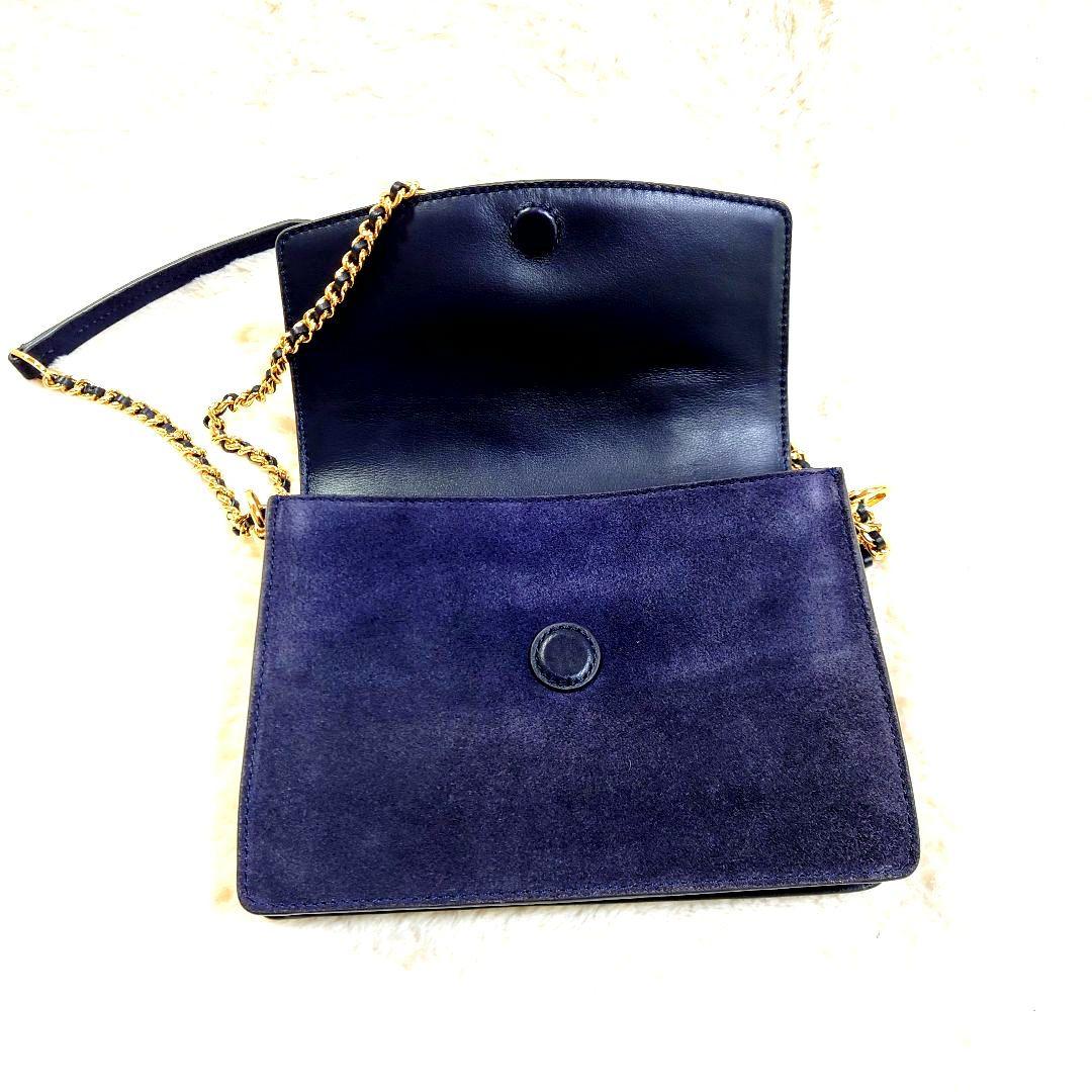 に*む様 トリーバーチ チェーンショルダーバッグ パーカー 刺繍 花柄 ネイビー