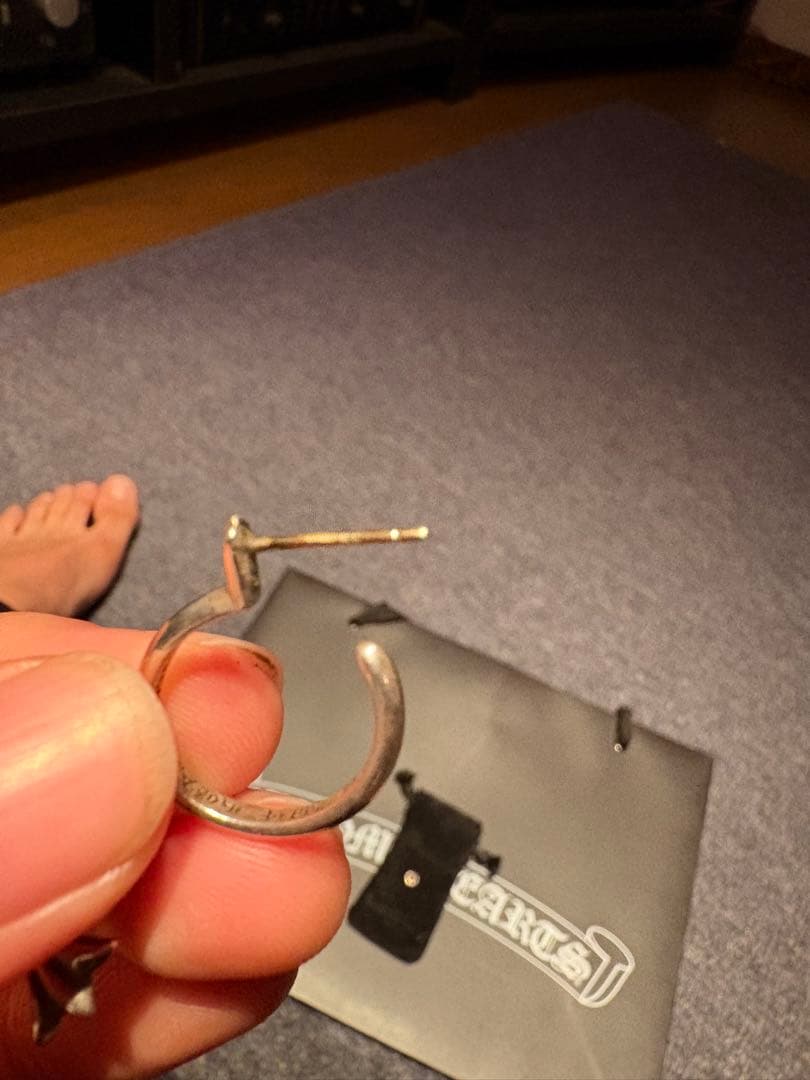 CHROME HEARTS タイニー CHクロス フープピアス イヤリング