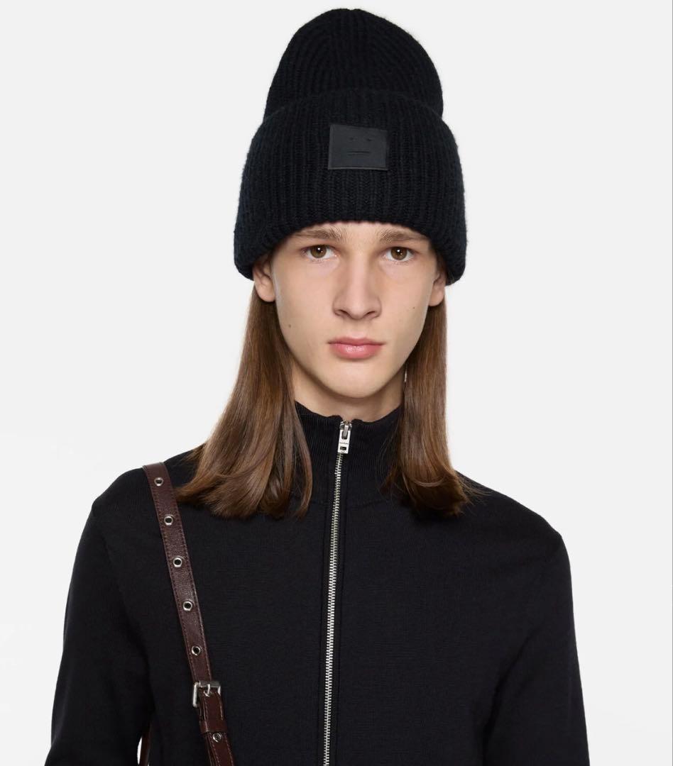 Acne Studios ラージFACEロゴビーニー　ブラック