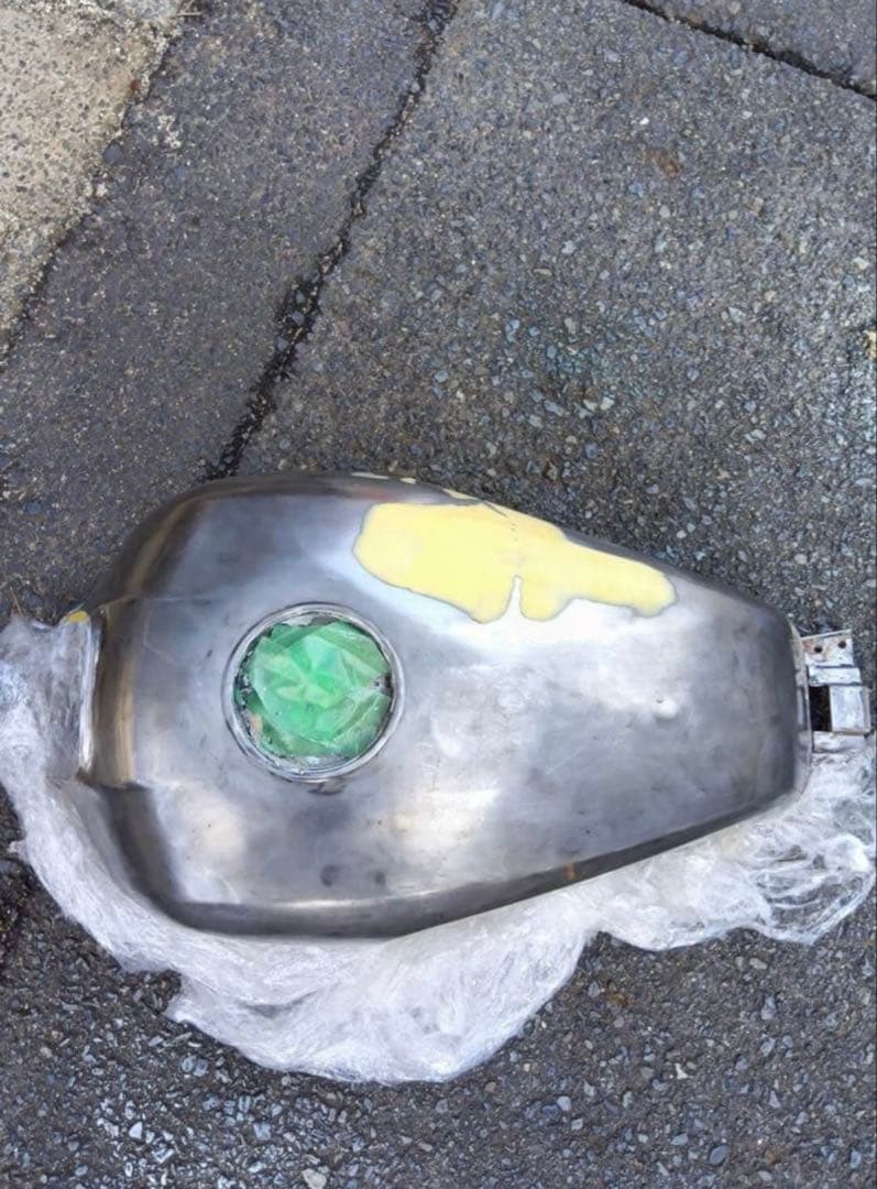 XJR400 4HM 初期型　ガソリンタンク