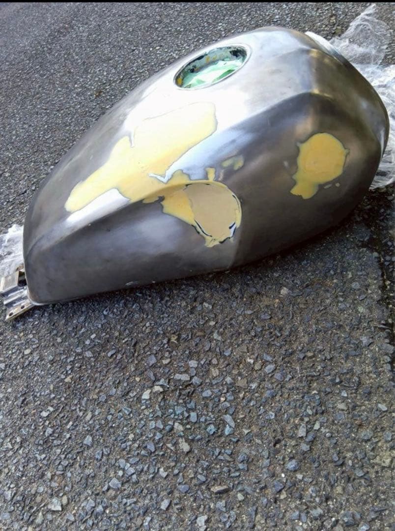 XJR400 4HM 初期型　ガソリンタンク