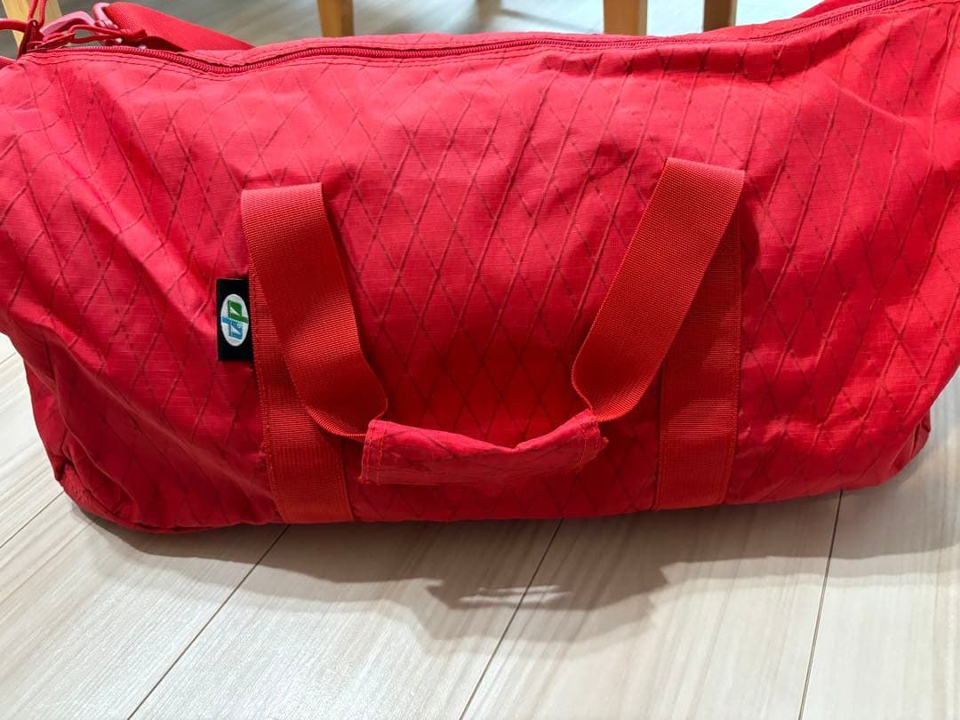 （なつき）シュプリーム SUPREME DUFFLE BAG RED