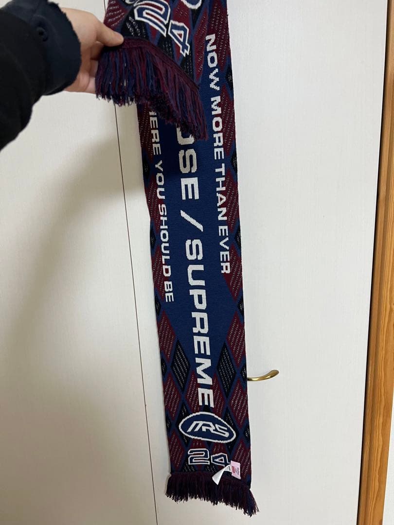 小物 Supreme Martinerose Scarf