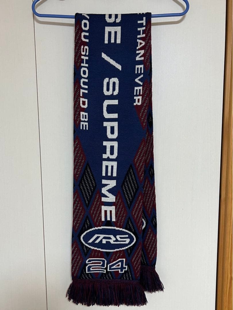 小物 Supreme Martinerose Scarf