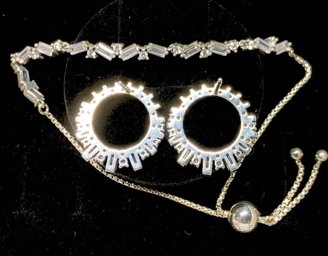 最終値 美品ピアス・ブレスレットセット（パンドラ）スワロフスキー好きも