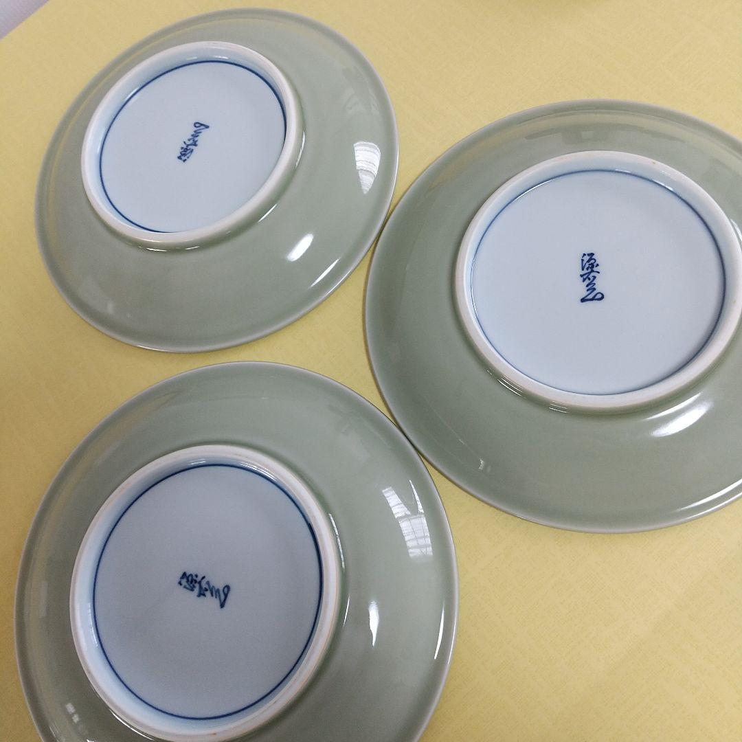 ほんまる⭐️青磁木ノ葉文のサラダ皿①&ソーサー③