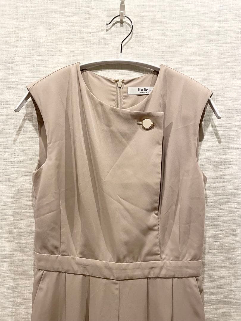 サロペット・オーバーオール・オールインワン Herlipto Two-Way Collar Jumpsuit honey