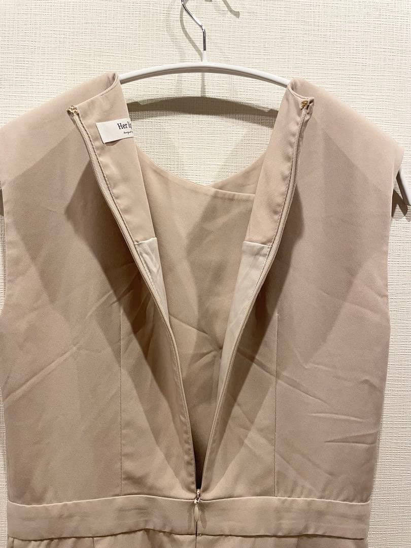 サロペット・オーバーオール・オールインワン Herlipto Two-Way Collar Jumpsuit honey