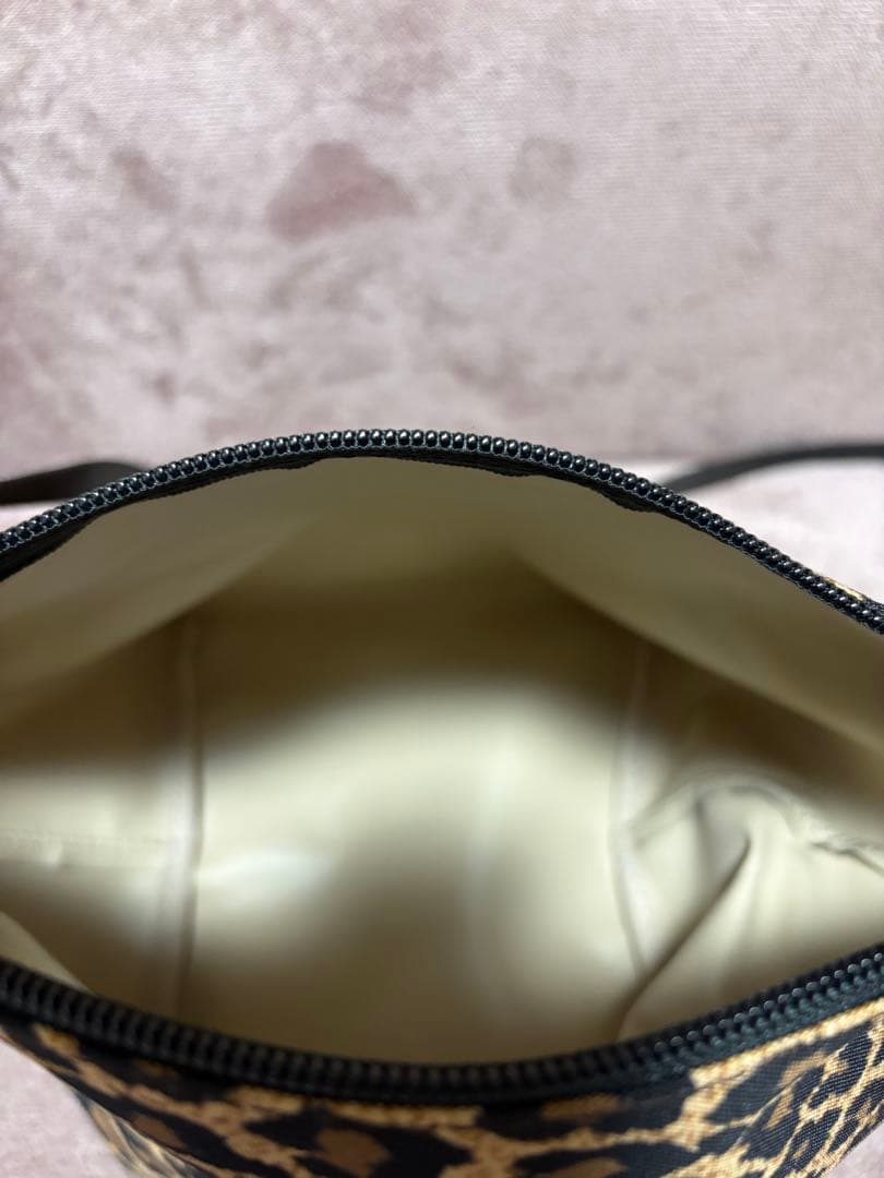 本日限定価格! 新品同様　エルベシャプリエ×グリーンレーベル　ビッグポシェット