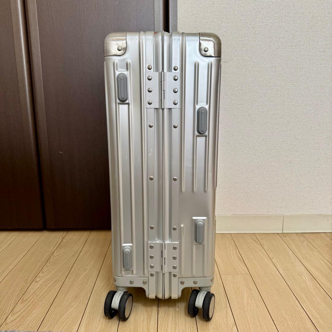 innovator アルミスーツケース 36L