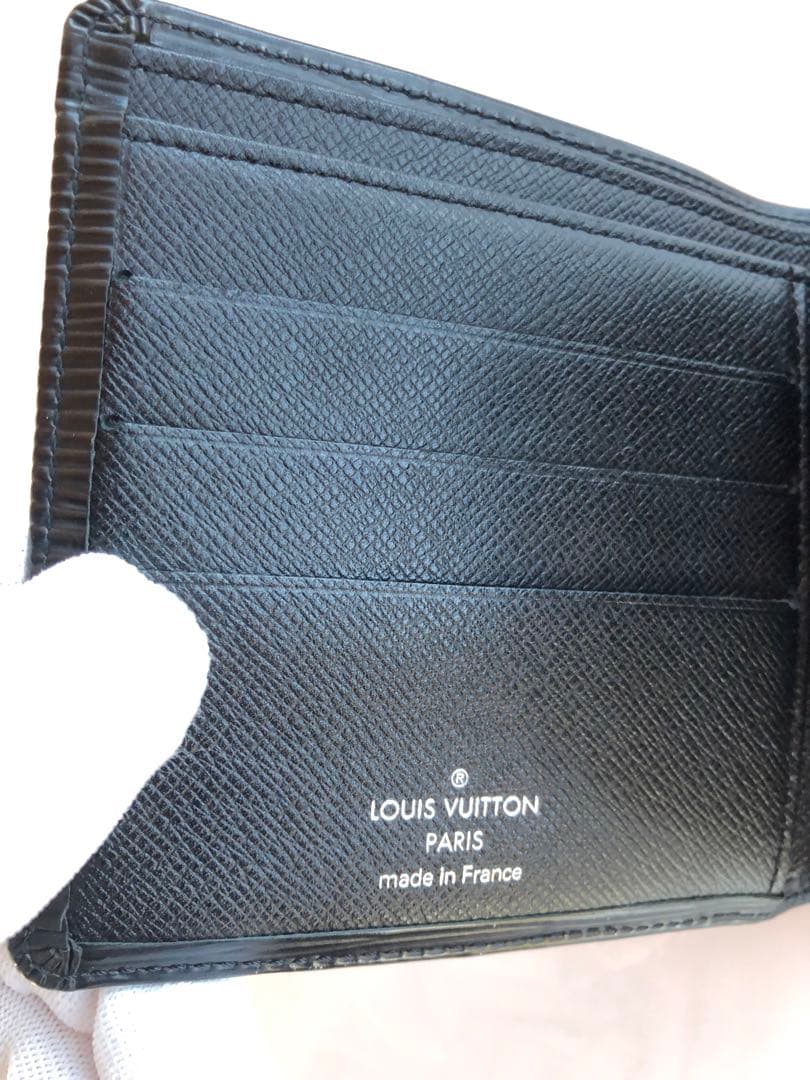 ルイヴィトン メンズ　二つ折り財布