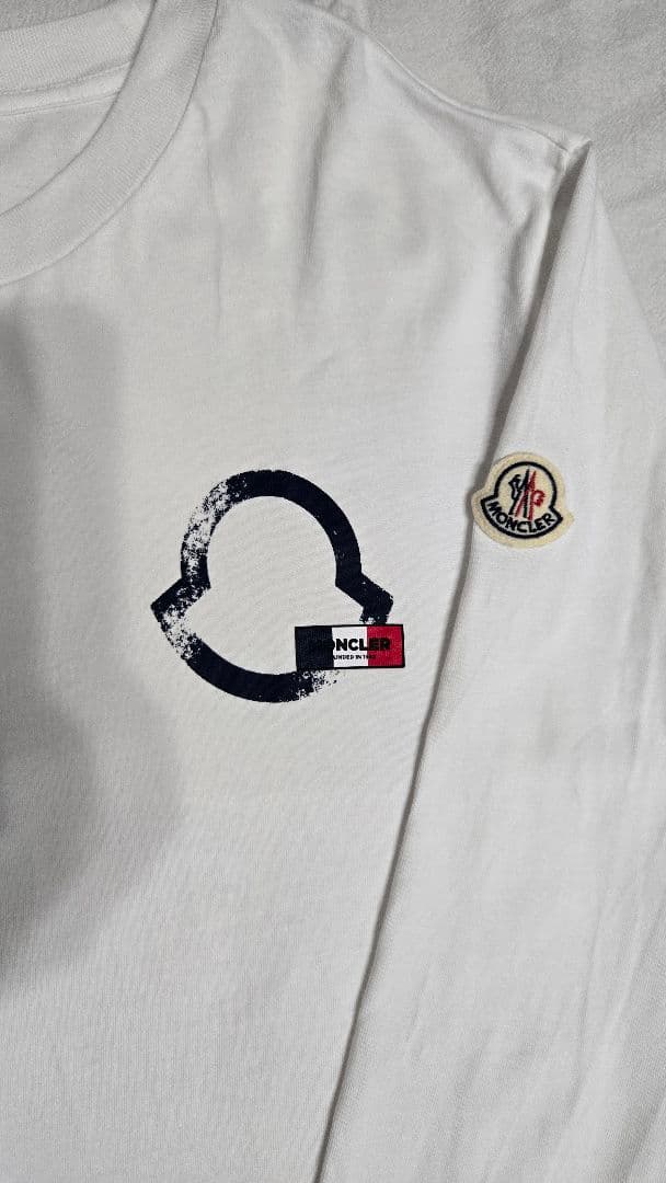 美品 MONCLER ホワイト 長袖カットソー Tシャツ
