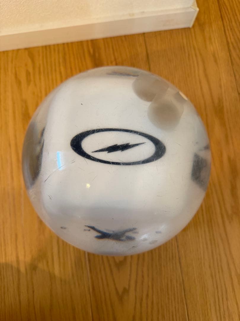 STORM BELMO ボウリングボール ホワイト