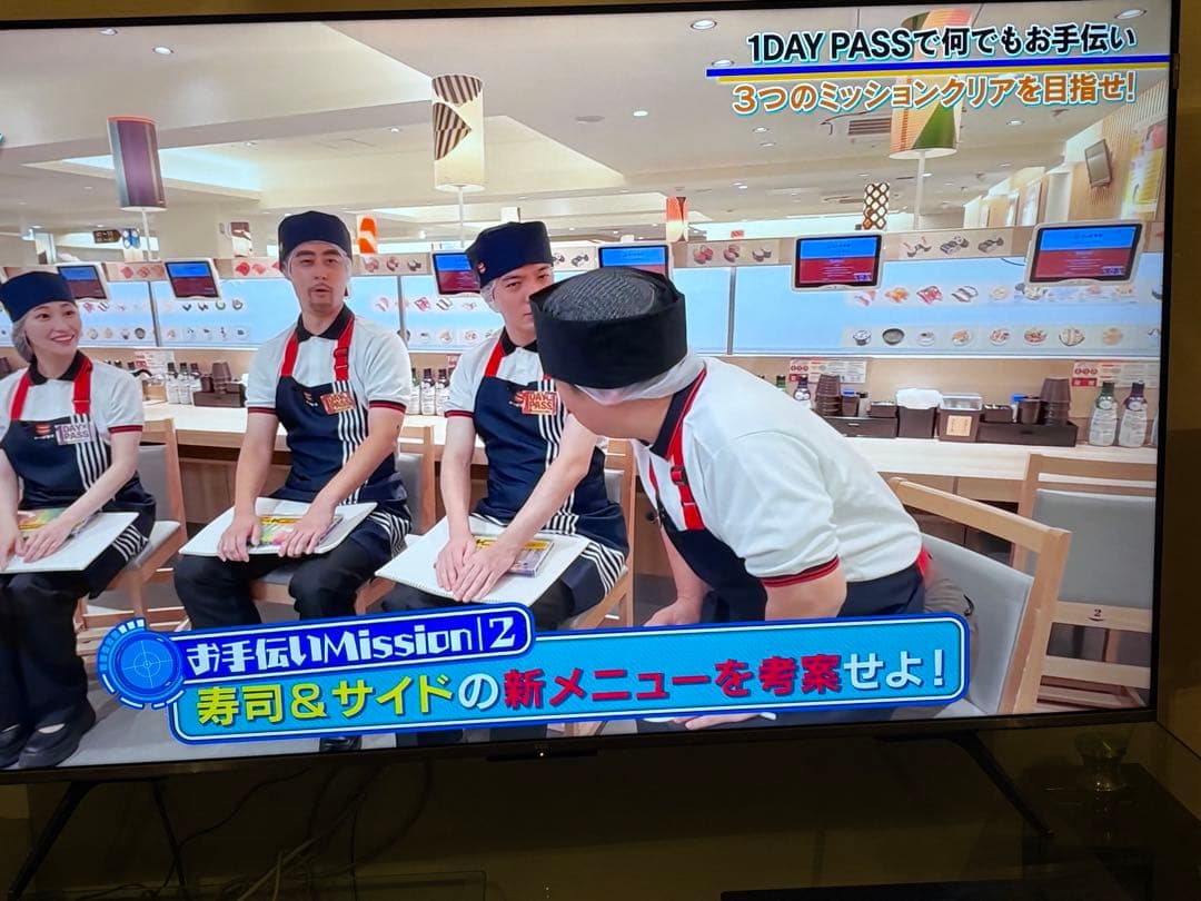 ほぼ新品 TCL 55 4K 量子ドットテレビ（55T8C）2025年モデル